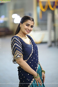 Jyothi Ramana Traditional stills in Half-Saree, HD Gallery