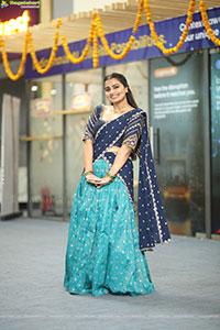Jyothi Ramana Traditional stills in Half-Saree, HD Gallery