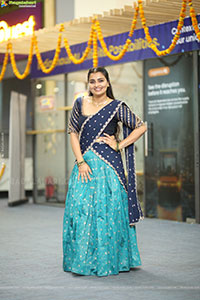 Jyothi Ramana Traditional stills in Half-Saree, HD Gallery