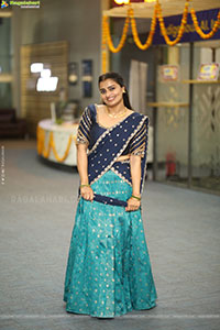 Jyothi Ramana Traditional stills in Half-Saree, HD Gallery