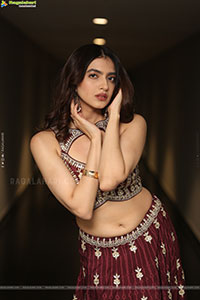 Kashika Kapoor at Caste Movie Teaser Launch Event