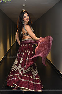 Kashika Kapoor at Caste Movie Teaser Launch Event