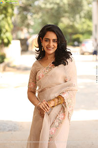 Malvi Malhotra at Baa Baa Black Sheep Trailer Launch Event