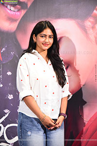 Nakshatra at Thella Kaagitham Movie Success Meet, HD Gallery