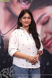 Nakshatra at Thella Kaagitham Movie Success Meet, HD Gallery