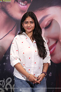 Nakshatra at Thella Kaagitham Movie Success Meet, HD Gallery