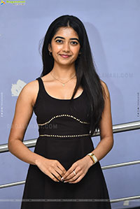 Preethi Pagadala at 418 Movie Success Press Meet, HD Gallery