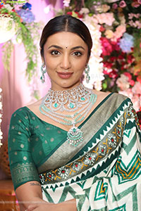 Tejaswi Madivada at Hi Life Brides Launch Event, HD Gallery