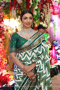 Tejaswi Madivada at Hi Life Brides Launch Event, HD Gallery