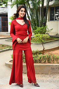 Vidhi Yadav at Husharu 2 Teaser Launch Event, HD Gallery 