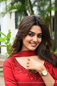 Vidhi Yadav at Husharu 2 Teaser Launch Event, HD Gallery 