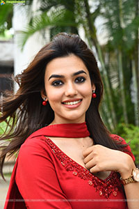 Vidhi Yadav at Husharu 2 Teaser Launch Event, HD Gallery 