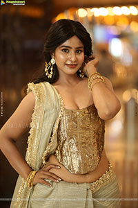 Yashna Muthuluri at Impure Movie Interview, HD Gallery