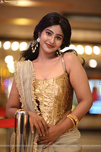 Yashna Muthuluri at Impure Movie Interview, HD Gallery