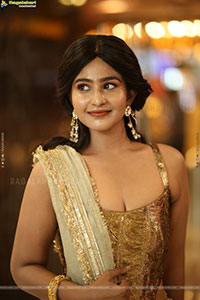 Yashna Muthuluri at Impure Movie Interview, HD Gallery