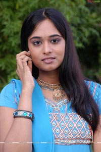 Naresh, Prabhavallika