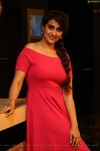 Telugu Anchor Manjusha