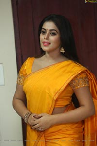 Poorna Shamna Kasim