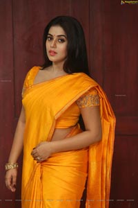 Poorna Shamna Kasim