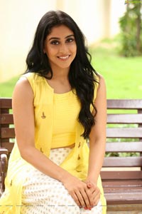 Bollywood Actress Regina Cassandra