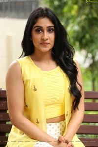 Bollywood Actress Regina Cassandra