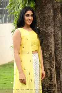 Bollywood Actress Regina Cassandra