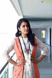 Raashi Khanna Tamil Actress