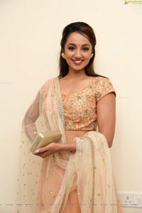 Tejaswi Madivada