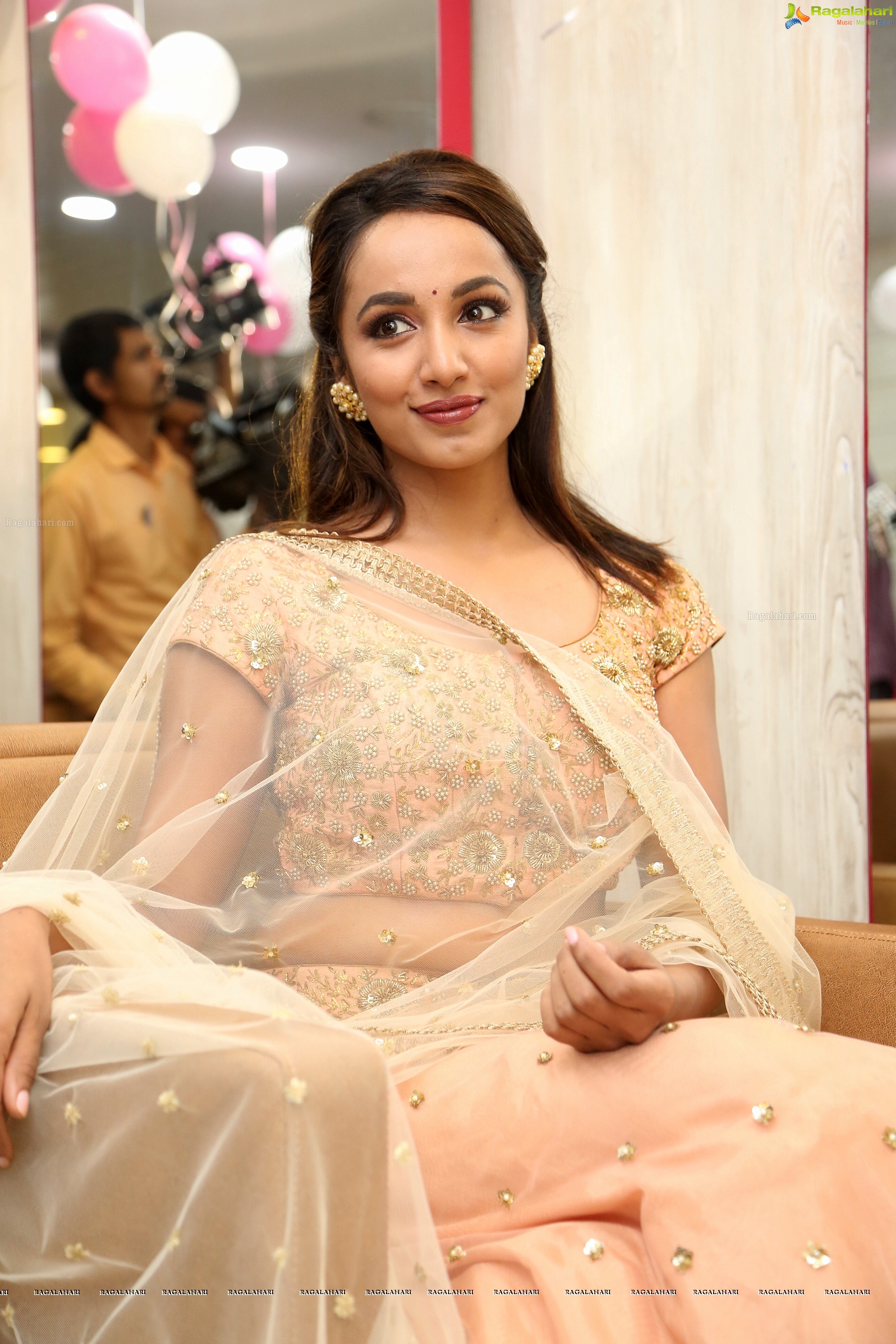 Tejaswi Madivada (High Definition)