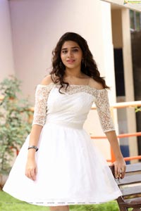 Heroine Tejaswini Photos