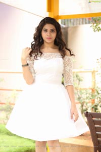 Heroine Tejaswini Photos