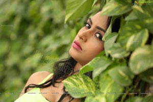 Pooja Sree Telugu Heroine