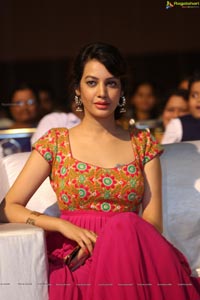 Diksha Panth Photos