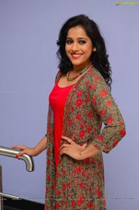 Heroine Rashmi Gautam Photos