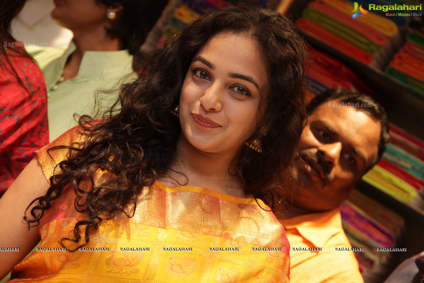 Nithya Menen at Kalamandir Vizag, Exclusive Photo Gallery