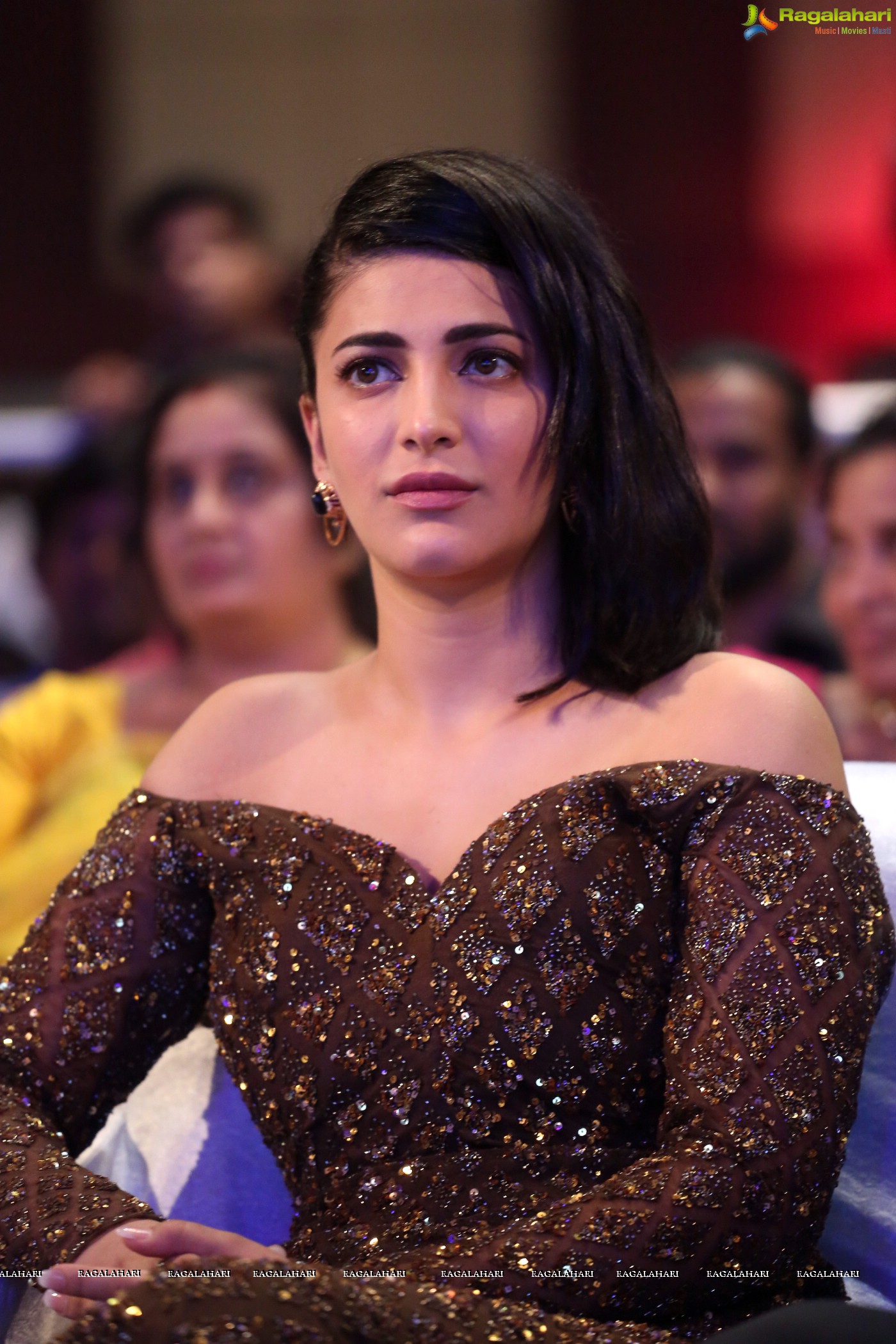 Shruti Haasan (Posters)