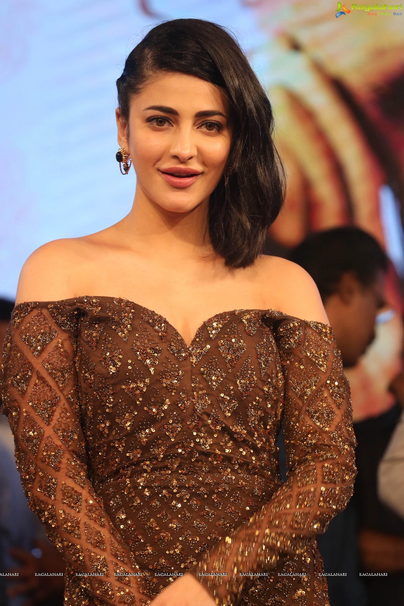 Shruti Haasan (Posters)