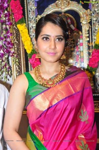 Raashi Khanna in Sare