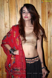 Amiksha Photos