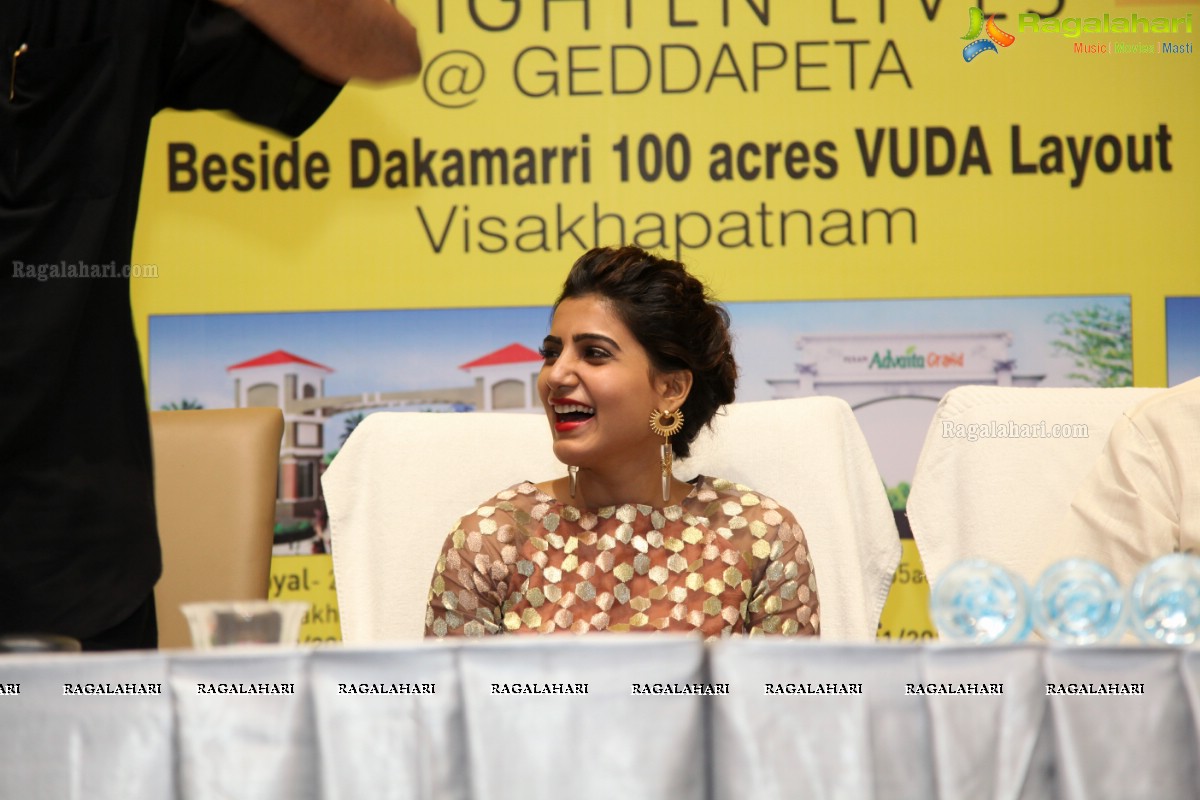 Samantha at Peram Group Brochure Launch, Vizag