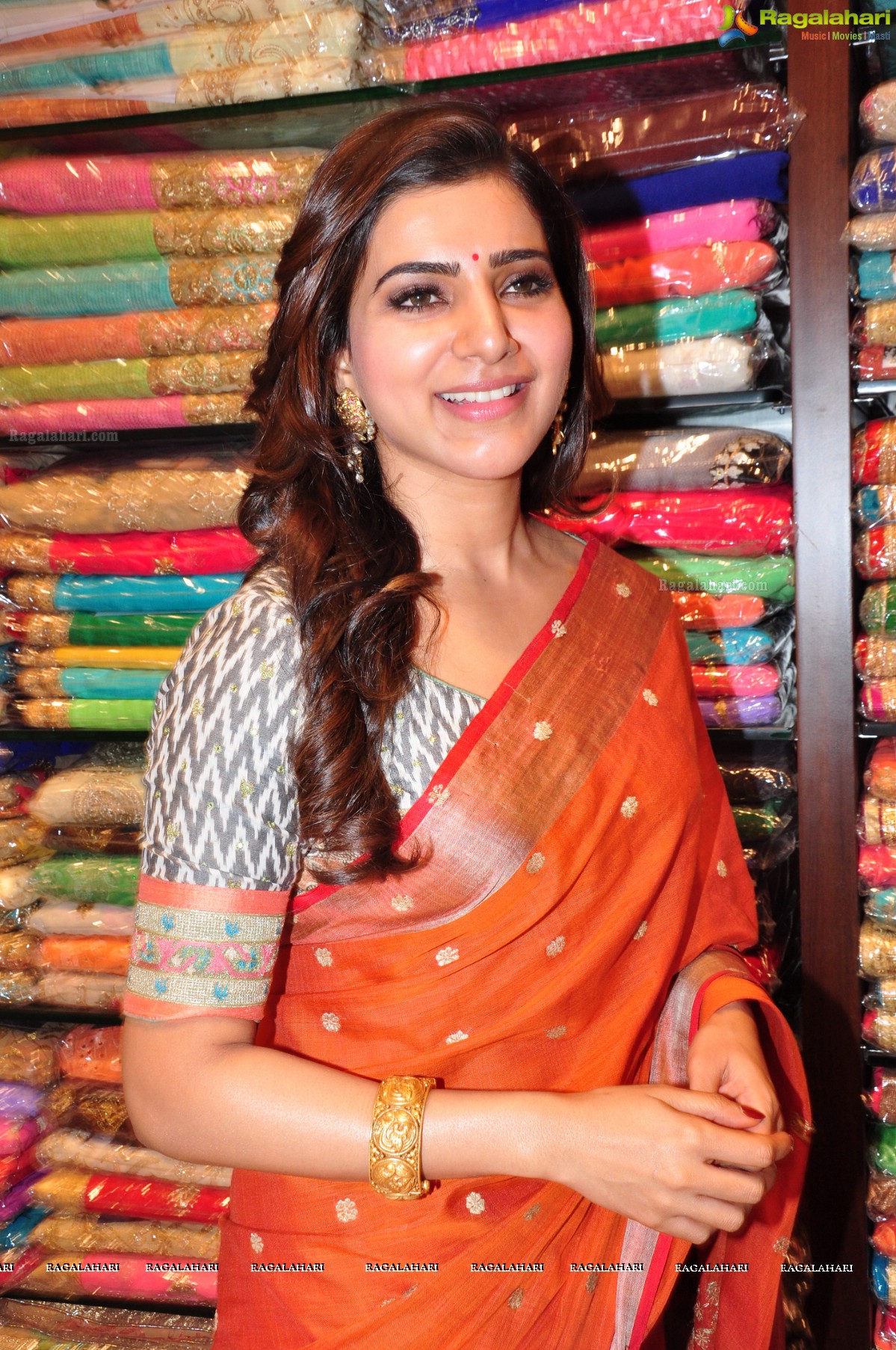 Samantha Akkineni at South India Shopping Mall