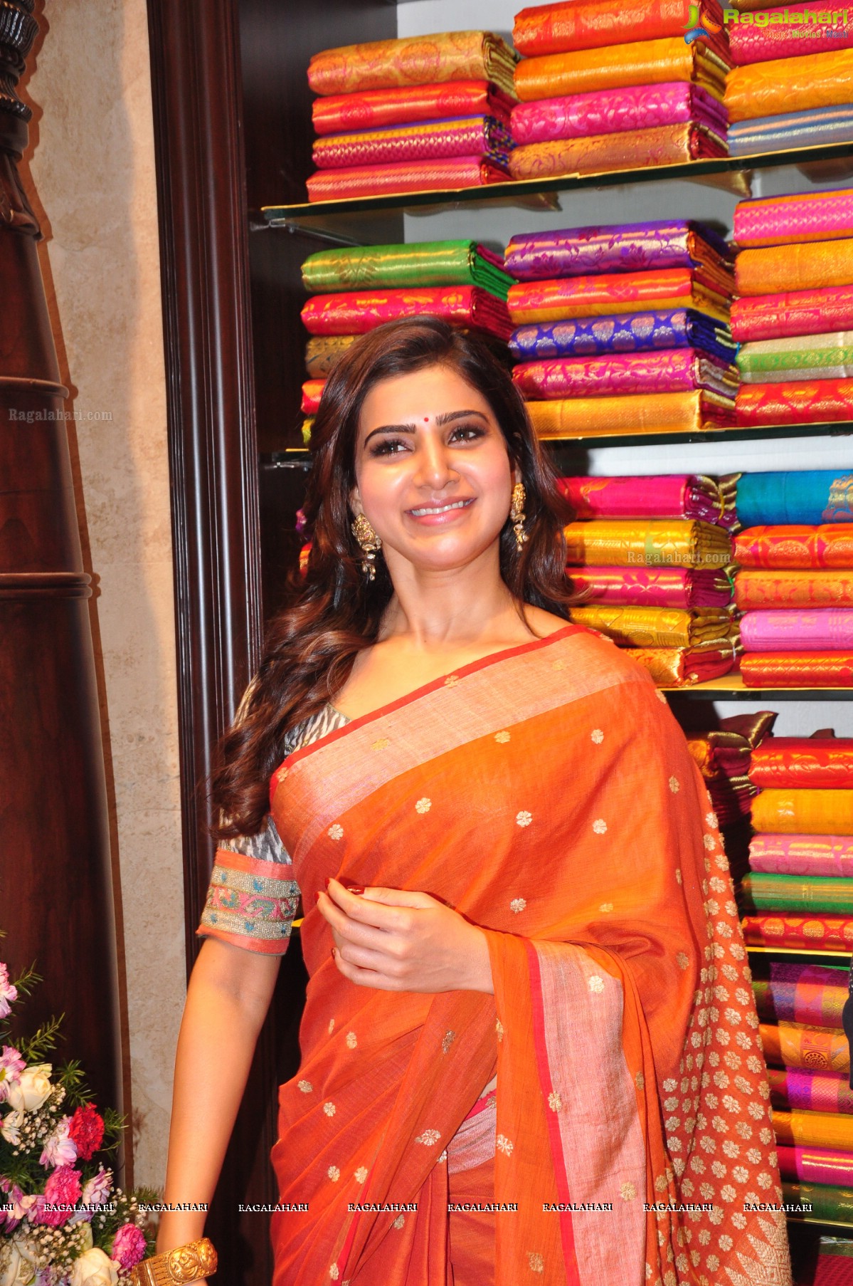 Samantha Akkineni at South India Shopping Mall