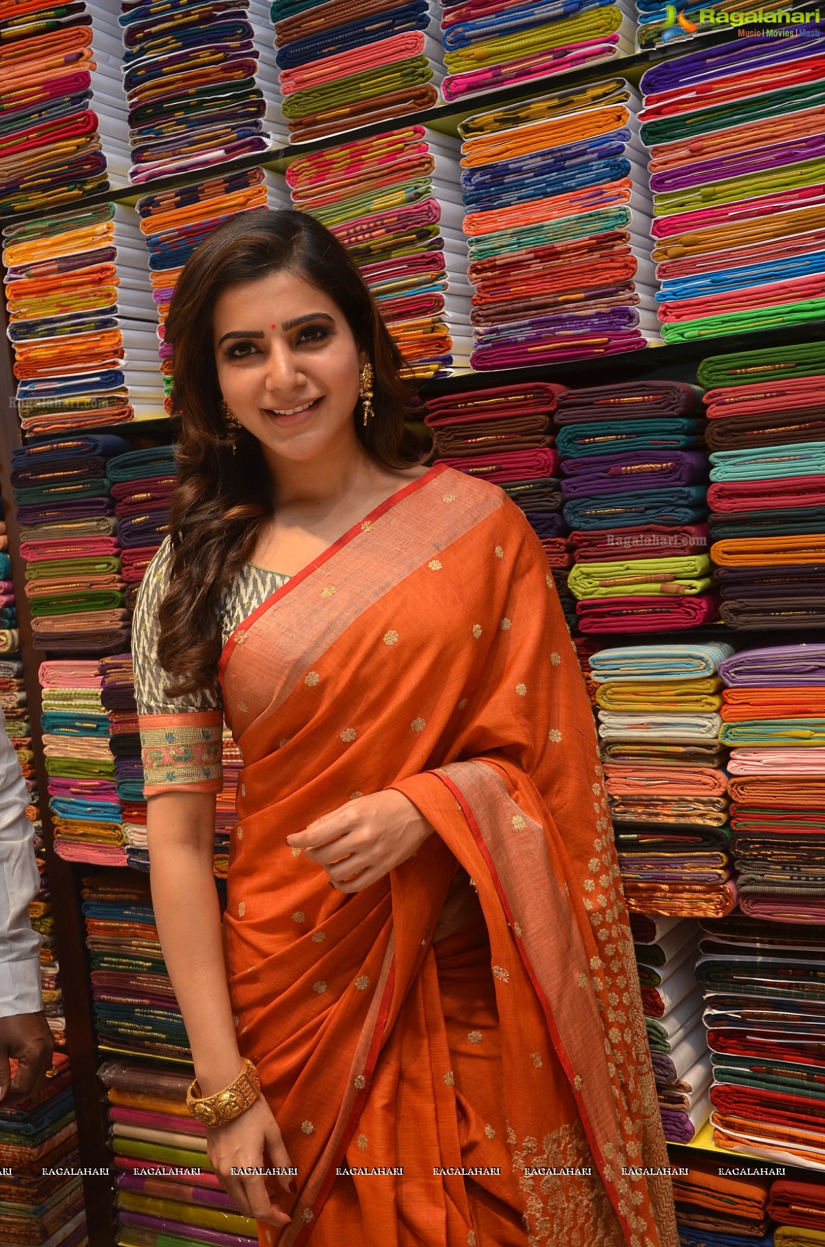 Samantha Akkineni at South India Shopping Mall