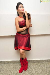 Shreya Vyas at Peram Group Brochure Launch