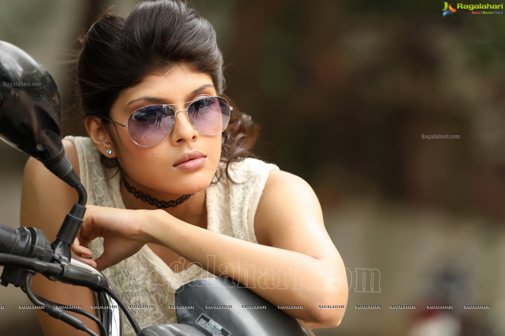 Greeshma Nethrikaa (Exclusive) (High Definition)