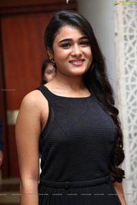 Shalini Pandey Arjun Reddy Heroine