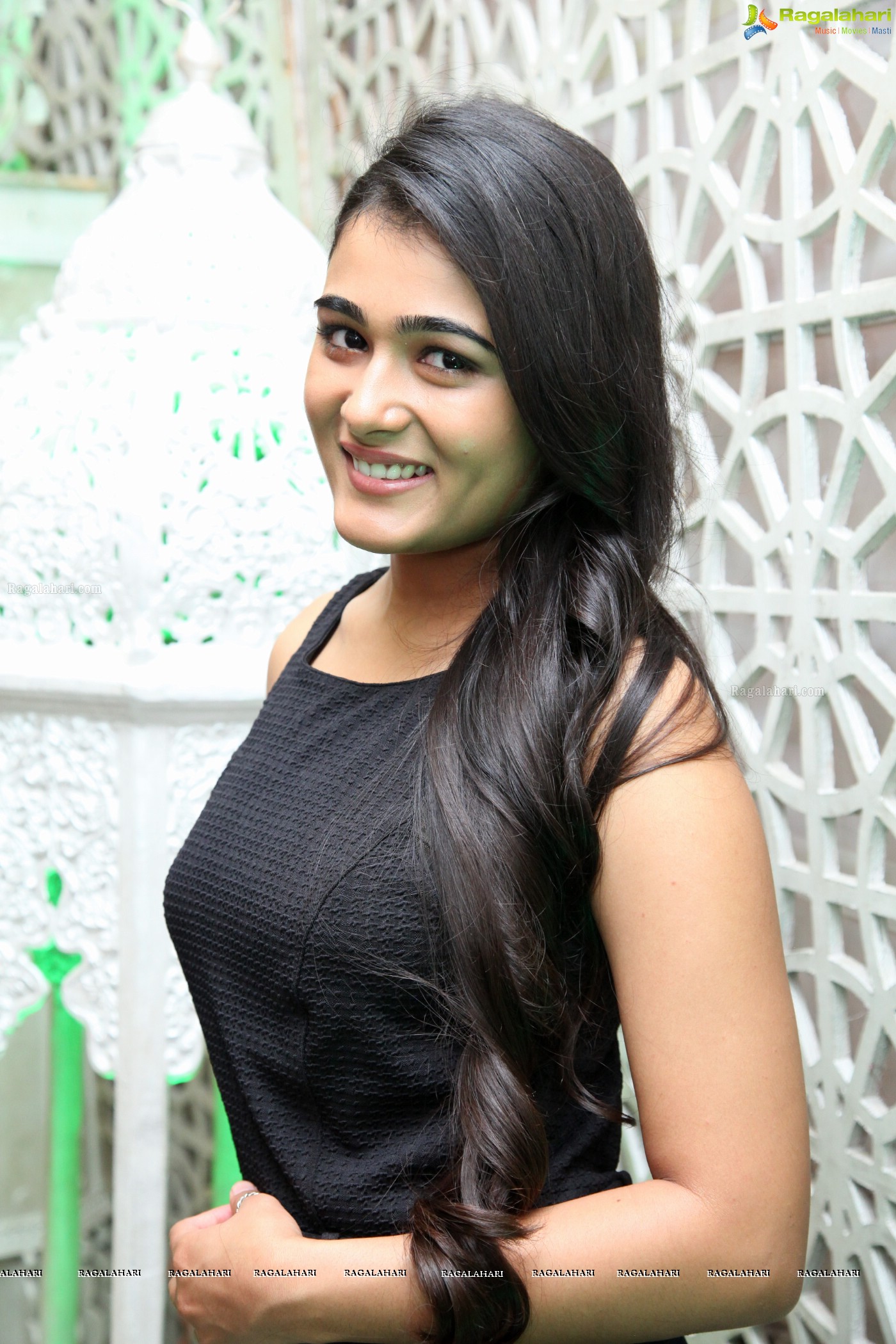 Shalini Pandey (Posters)