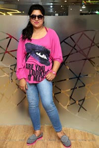 Actress Sana Pink T Shirt