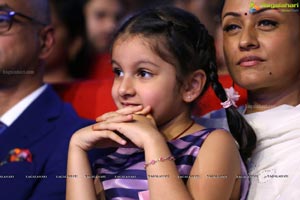 Namrata Shirodkar-Gautham-Sitara