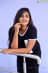 Neha Deshpande